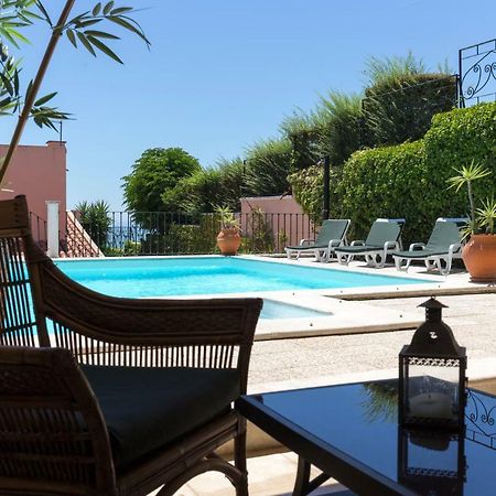 Apartamento Com Piscina Cruz Quebrada Exterior photo
